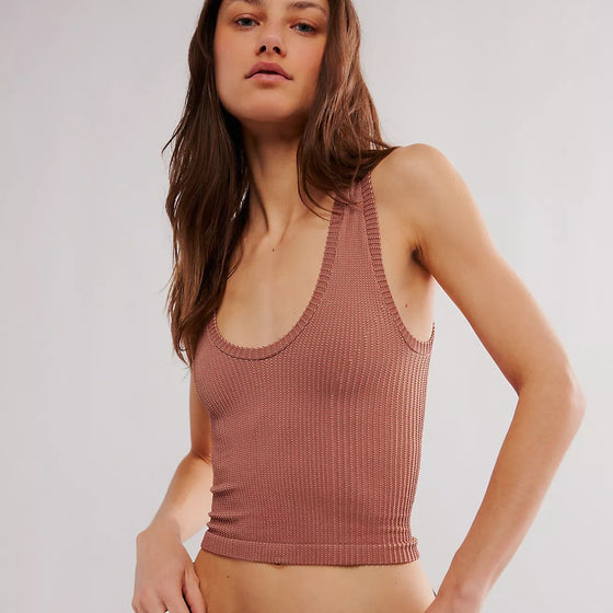 CLEAN SLATE SEAMLESS TANK