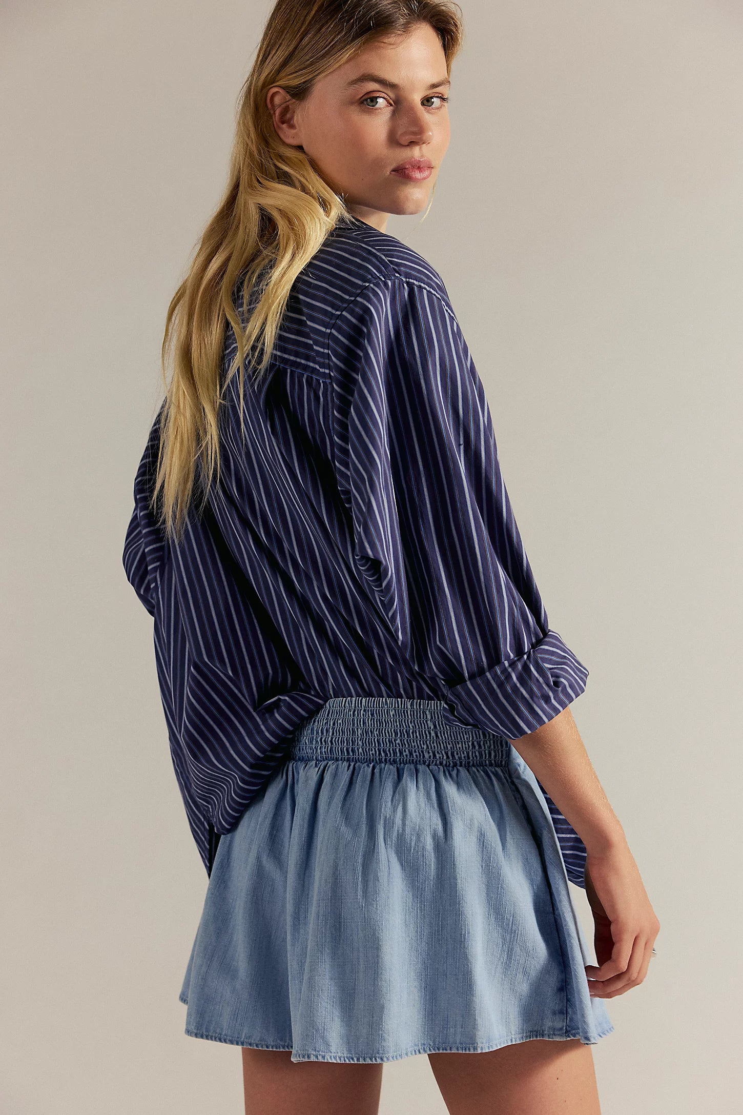 WE THE FREE PARADISE FOUND DENIM SKORT