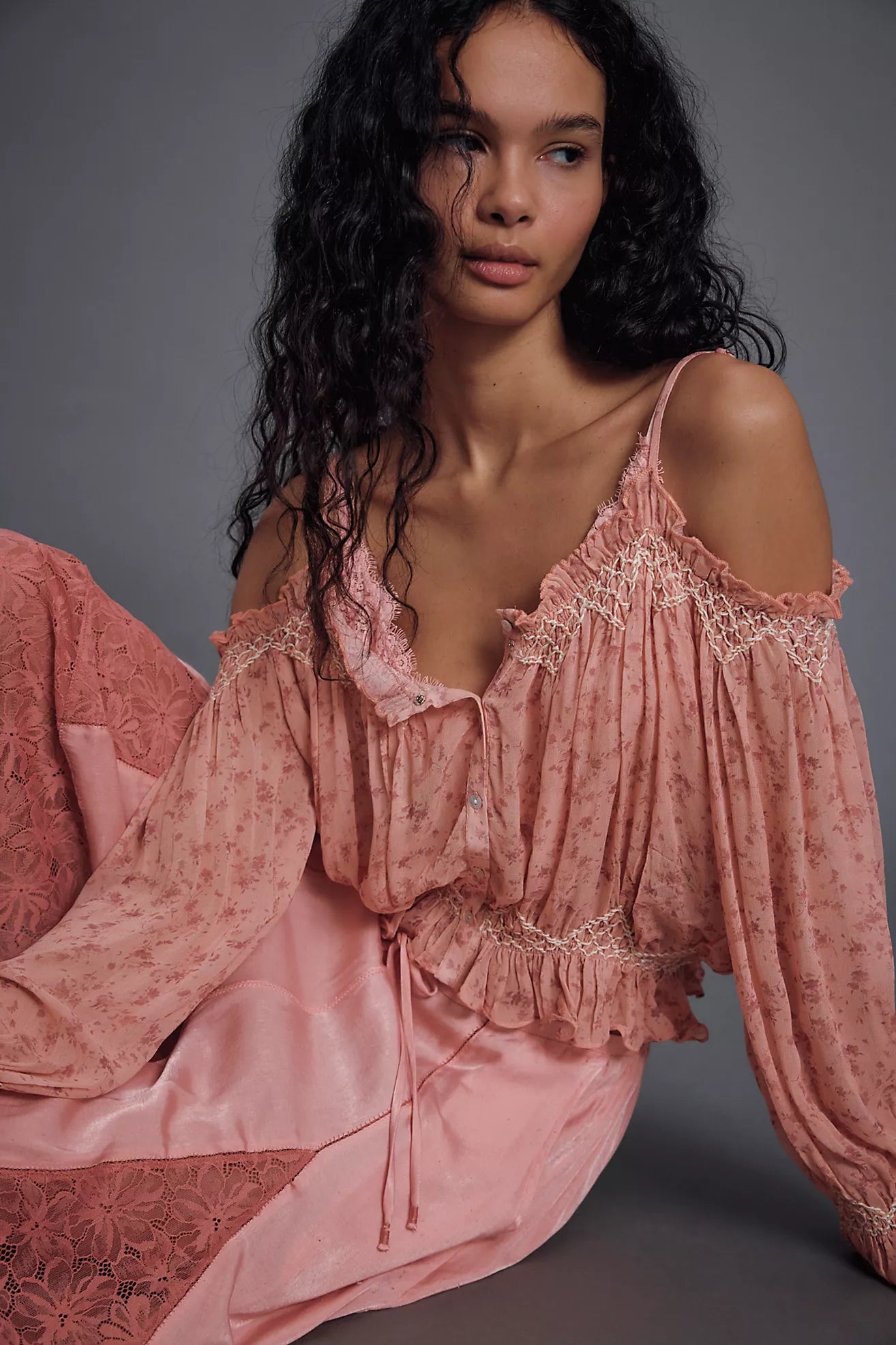 MARLOW SMOCKED TOP