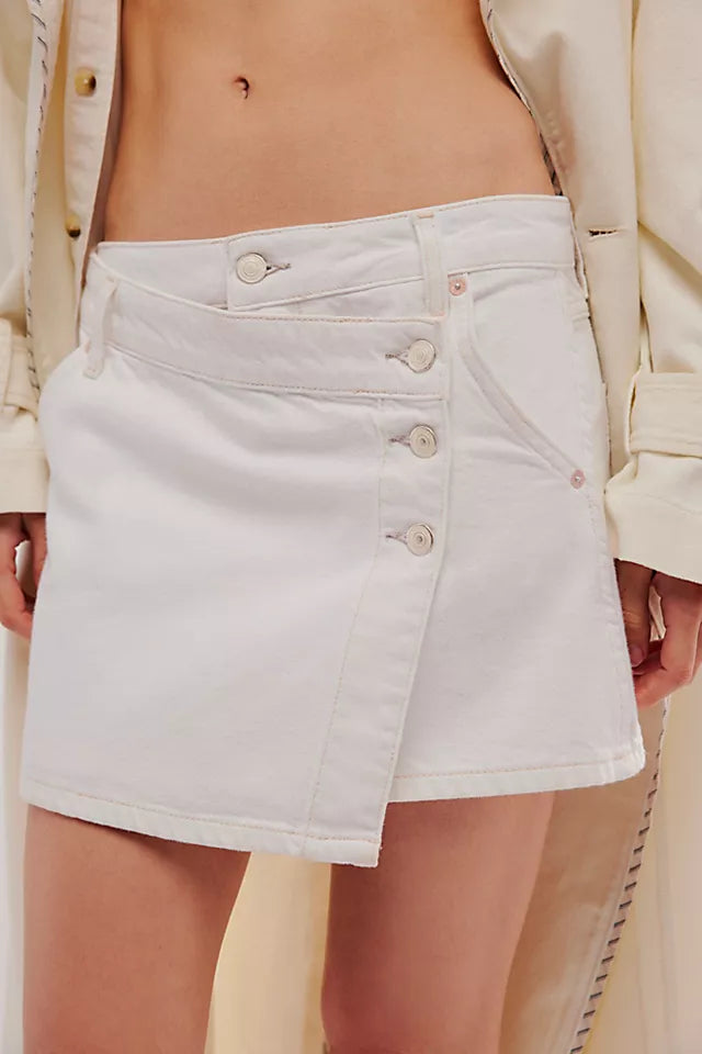 WE THE FREE WYNNE DENIM MINI SKIRT in white