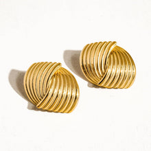  ATHENS 18K NON-TARNISH WAVY STUDS: Yellow Gold