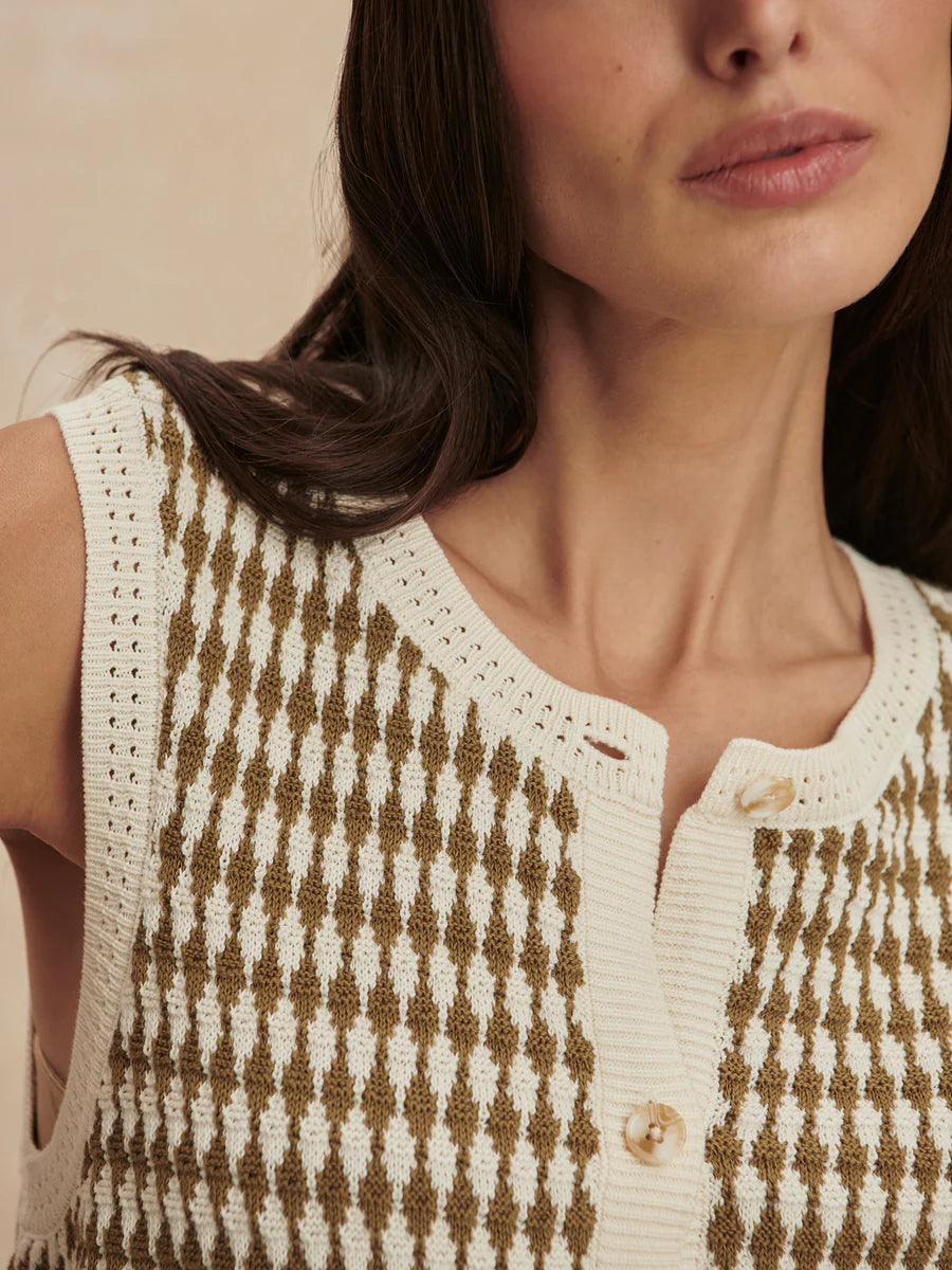 AURA KNIT TOP