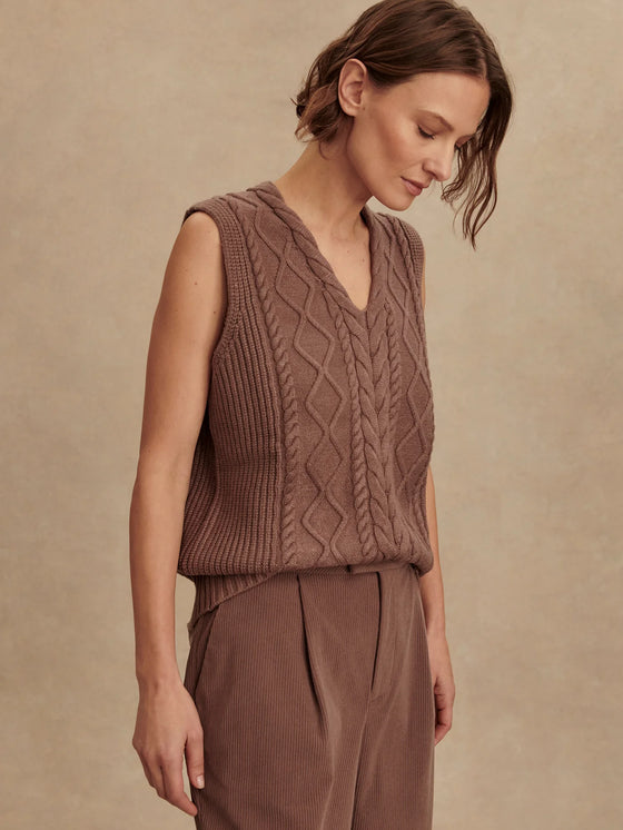 KAY CABLE KNIT VEST