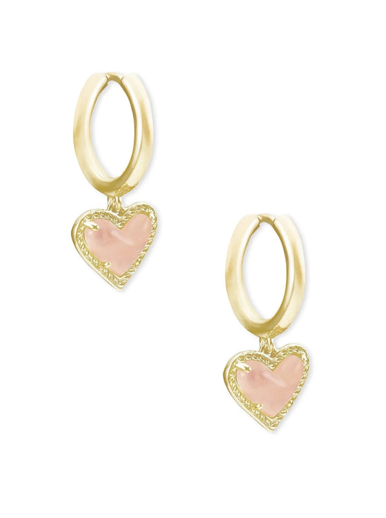 ARI HEART HUGGIE GOLD EARRINGS in rose quartz