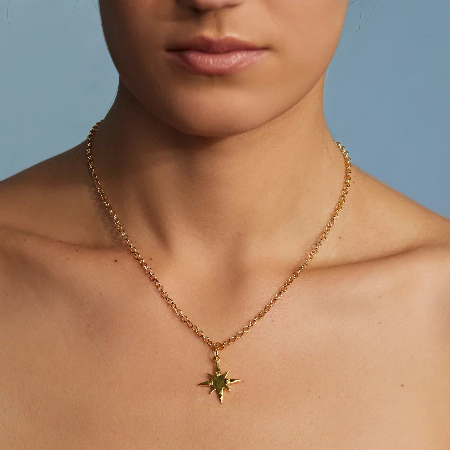 HART Gold Lurex Necklace w/ star compass charm