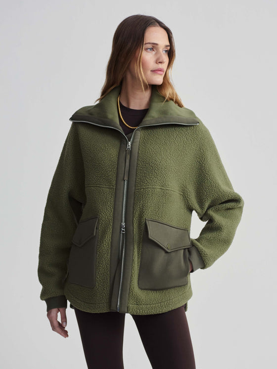 ELEANOR PATCH POCKET FLEECE