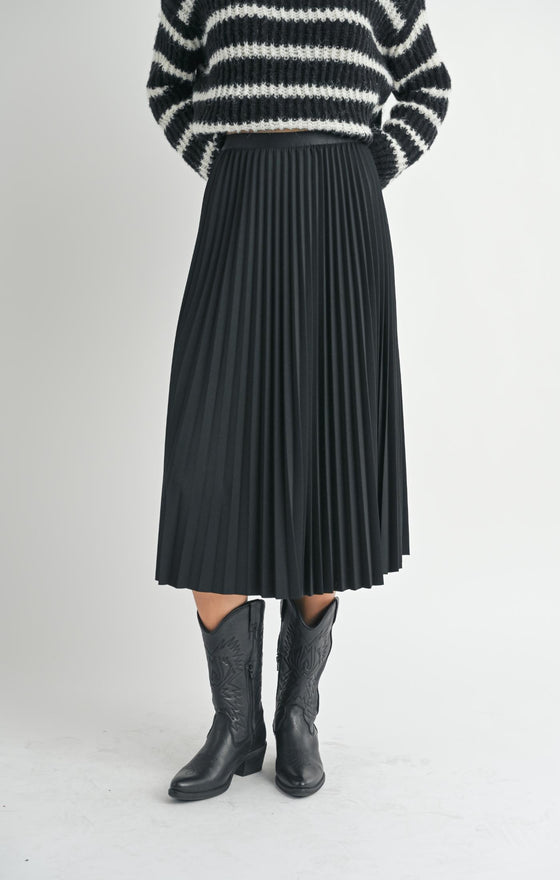 FULL OF CHARM PLEATED MAXI SKIRT