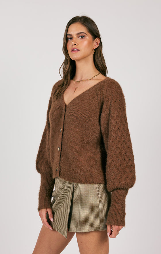 SWEEPING WIND BUTTON FRONT CARDIGAN