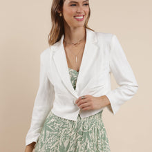 COASTAL CALM LINEN CROPPED BLAZER