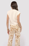 CHILL BEATS SLEEVELESS SWEATER
