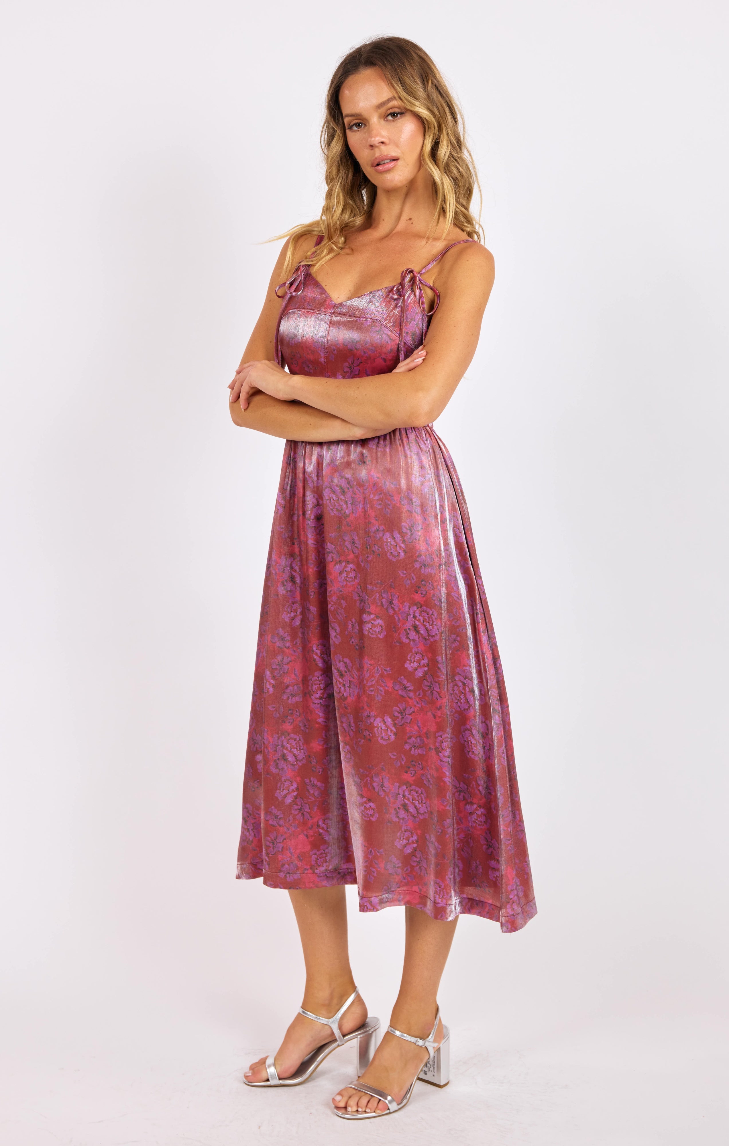 FLORAL GLOW MIDI DRESS