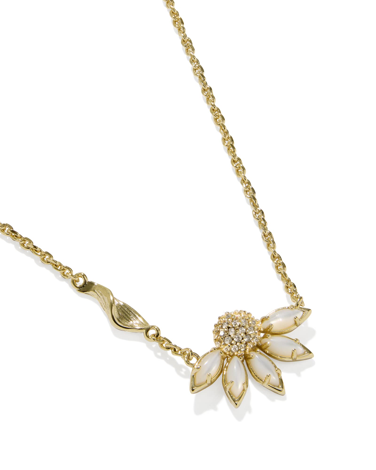 ANYA FLOWER STUD NECKLACE