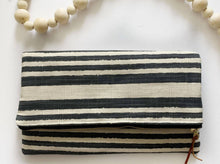  LARGE FOLDOVER CLUTCH in bodie charcoal and linen stripe