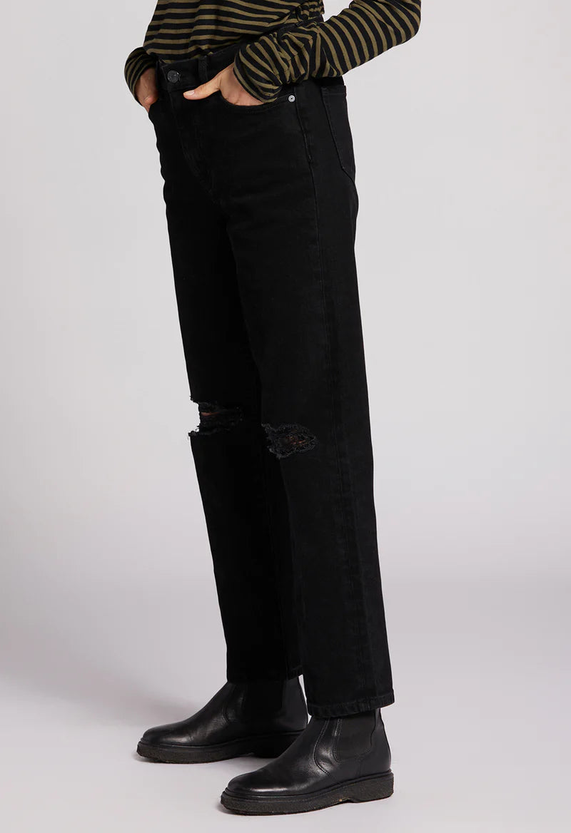 ONYX BOYFRIEND DENIM