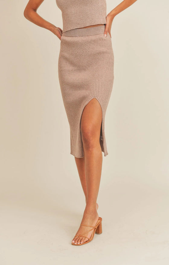 TIFFANY CROPPED SWEATER