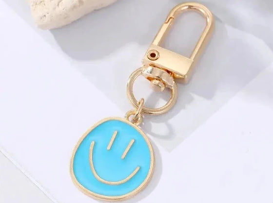 SMILEY FACE KEYCHAIN
